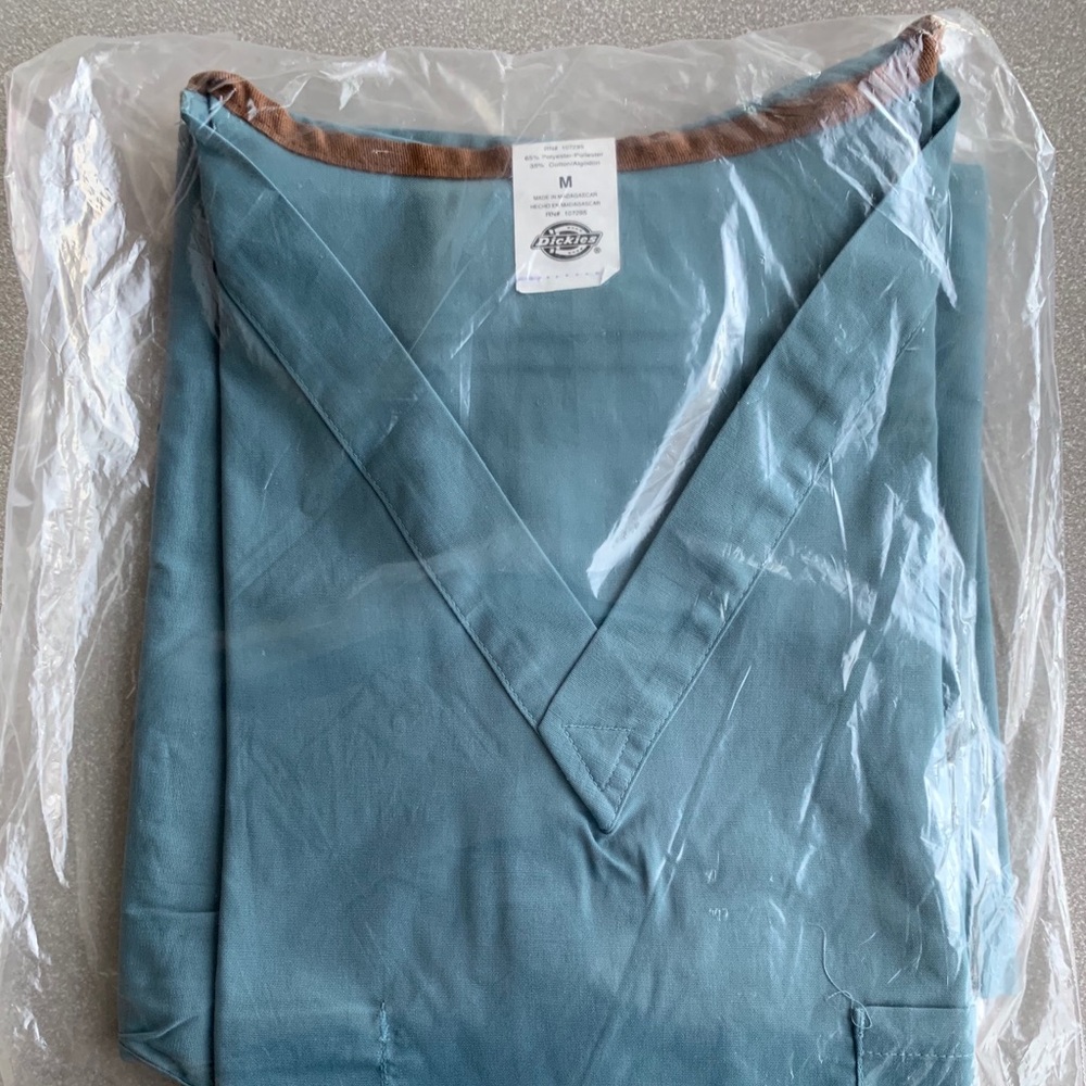 Scrub Set